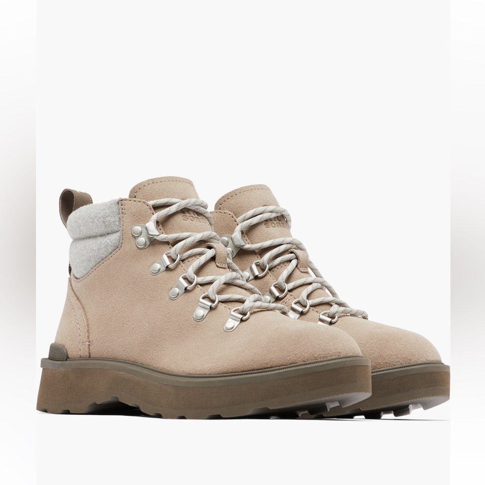 SOREL Hi-Line Cozy Lace-Up
Hiking Boot (Women) Size 9.5 NEW IN BOX